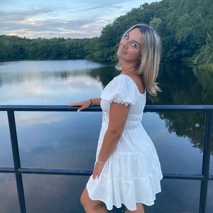 Meet your Posher, Victoria